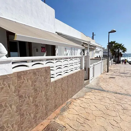 Vakantiehuis Paraiso Costero Bahia La Caleta By Deihu Experiences
