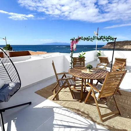 Paraiso Costero Bahia La Caleta By Deihu Experiences アデヘ